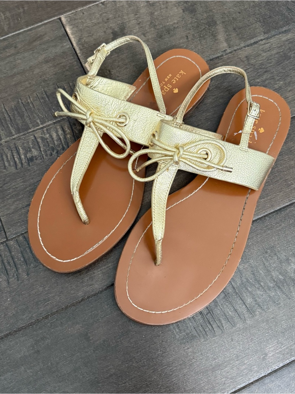 Kate Spade Gold Bow Thong Sandals with Tan Footbed 10